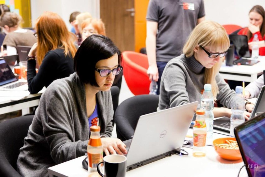 Geek Girls Carrots. Bezpłatne warsztaty programistyczne w Parku Strefa Startup Gdynia