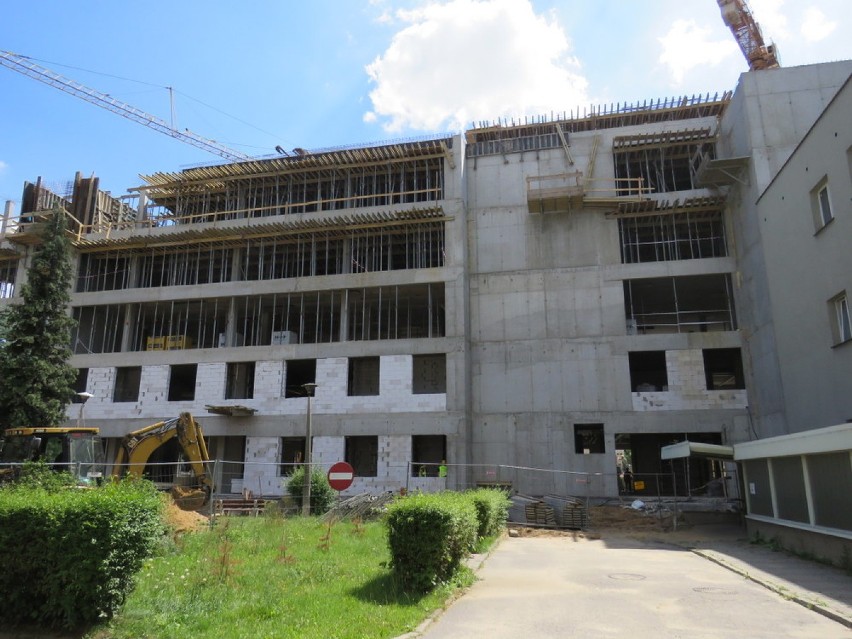 Piekary Śląskie: II etap rozbudowy szpitala miejskiego jest na finiszu
