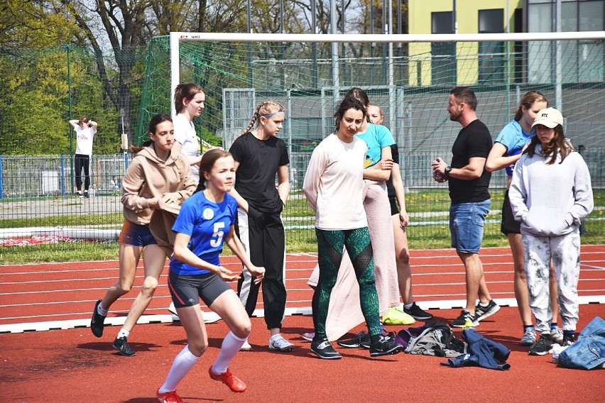 Mityng lekkoatletyczny na oleśnickim stadionie (ZDJĘCIA)