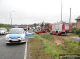 Wypadek w Krępie: Dachowanie mitsubishi, pięć osób rannych (ZDJĘCIA)