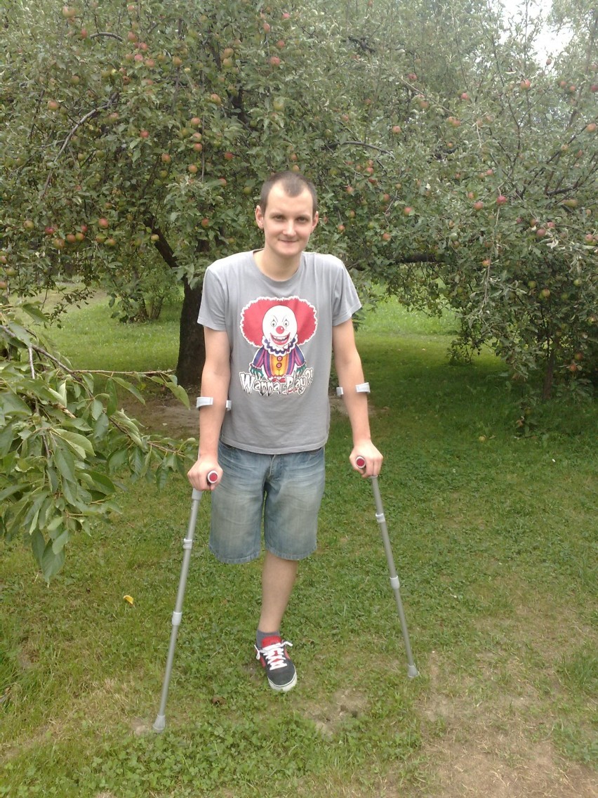 Czechowice-Dziedzice: Pracownicy Lotosu wspierają niepełnosprawnego Krzysztofa Wronę