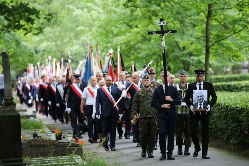 Uroczystości pogrzebowe zmarłego 25 czerwca Wojciecha...