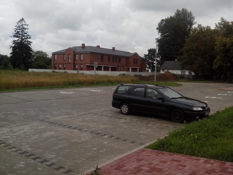 Nowe parkingi w Płocku będą gotowe w 2014 roku