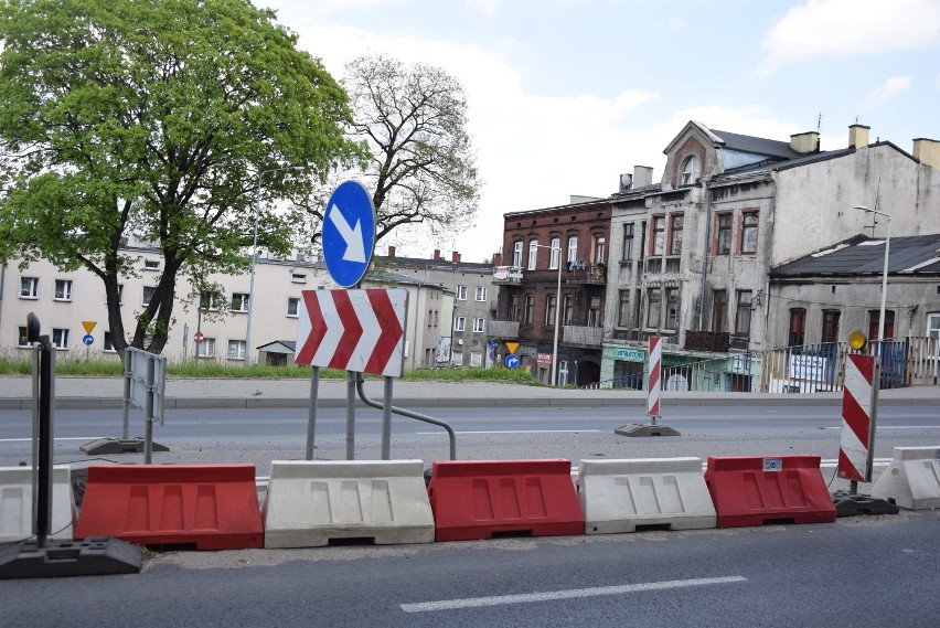 Ogromne korki w centrum Zawiercia. Powodem remont wiaduktu na DK78