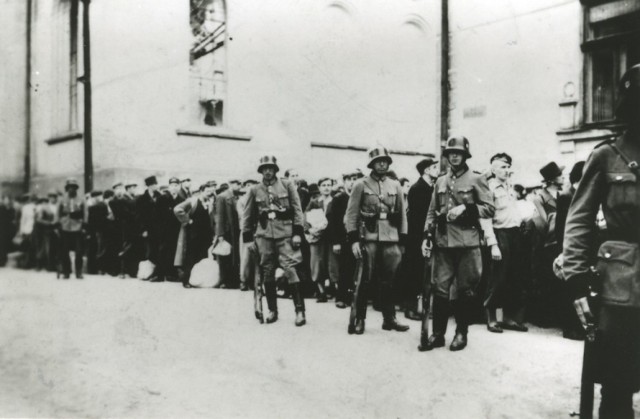 Deportacja pierwszych polskich więźniów do KL Auschwitz z Tarnowa