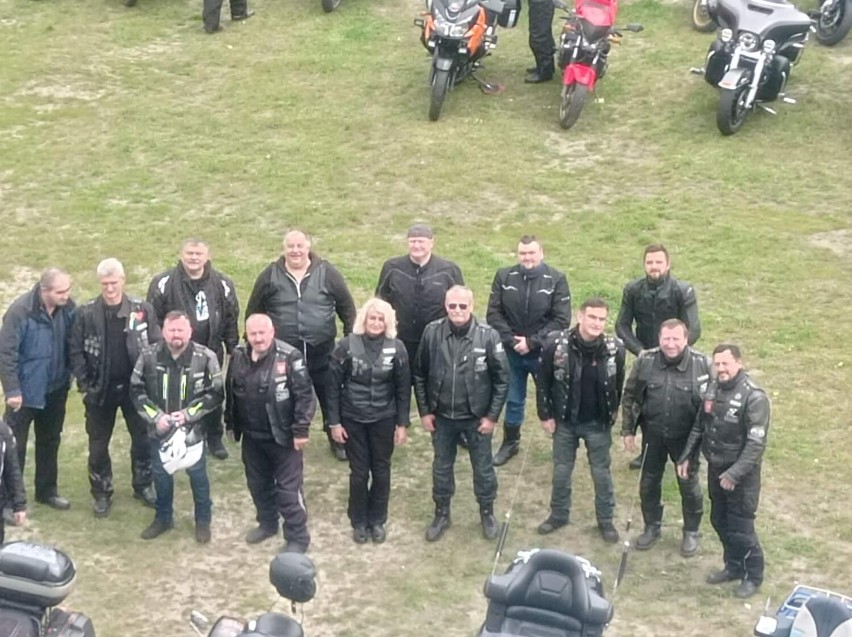 Motocykliści z Myszkowskiego Klubu Motocyklowego na Zjeździe Gwiaździstym na Jasnej Górze ZDJĘCIA