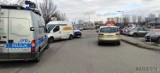 Opole. Dwie dziewczyny jadące hulajnogami zostały potrącone przez 36-latka kierującego samochodem renault