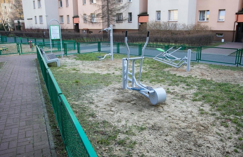 - Jeśli zaspokajamy głód emocjonalny, bardzo często...