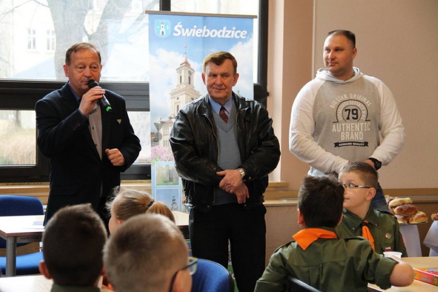 Najlepsi w chińczyka. Zobacz fotorelację z turnieju w Świebodziach