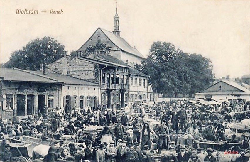 Dzień targowy na wolbromskim Rynku na początku XX wieku