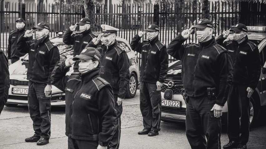 Policjanci oddali hołd tragicznie zmarłemu koledze