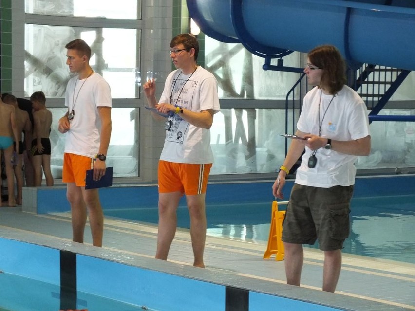 Złotów: Mistrzostwa Szkół Podstawowych w Pływaniu. Zawody w pływaniu na Lagunie w Złotowie [GALERIA]