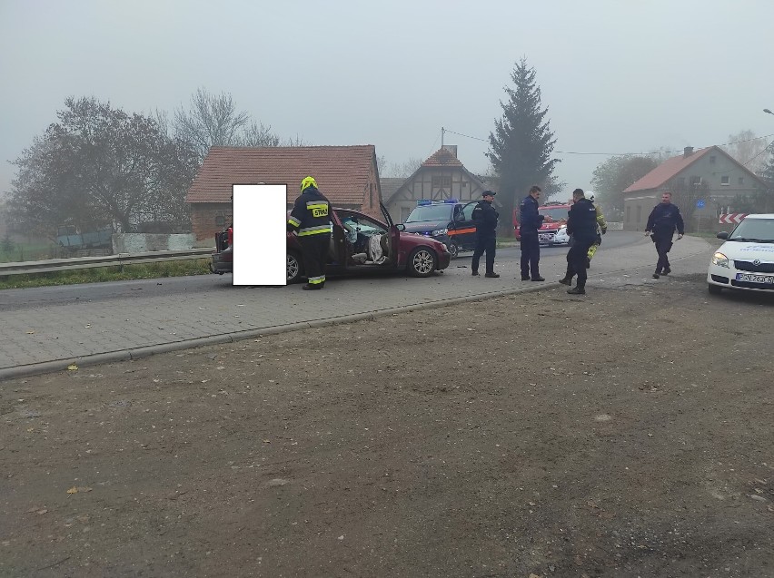 Wypadek w Jankowie Dolnym. Zderzyły się dwa samochody! [FOTO]