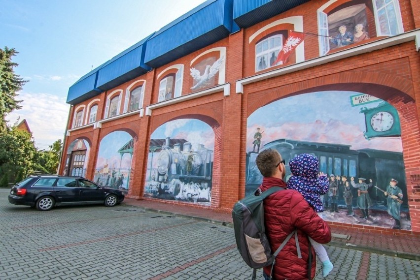 Największe atrakcje polecane przez Addicted2travel: Mural...