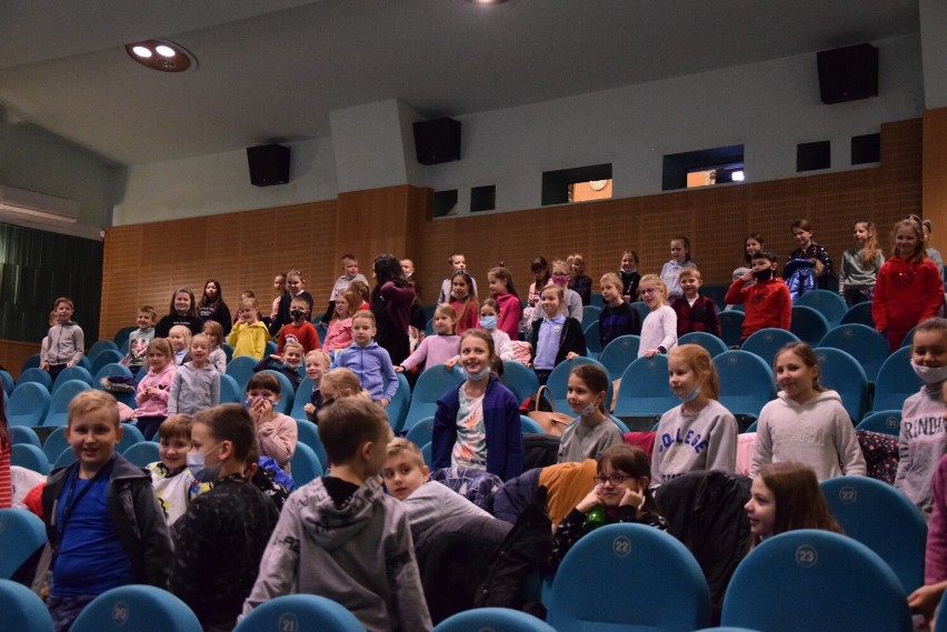 Nowe Horyzonty Edukacji Filmowej oraz Pedagogiczne Wieczory Filmowe w kinoteatrze Polonez w Skierniewicach