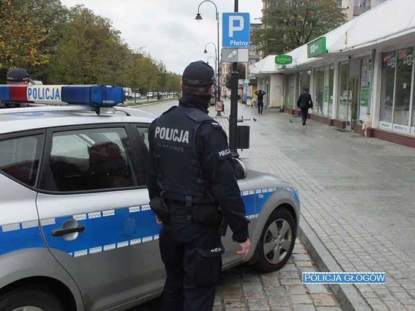 Głogów w czerwonej strefie. Policyjne kontrole w sklepach i na ulicach