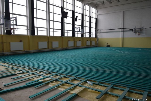 Trwają remonty sal gimnastycznych w Łęczycy