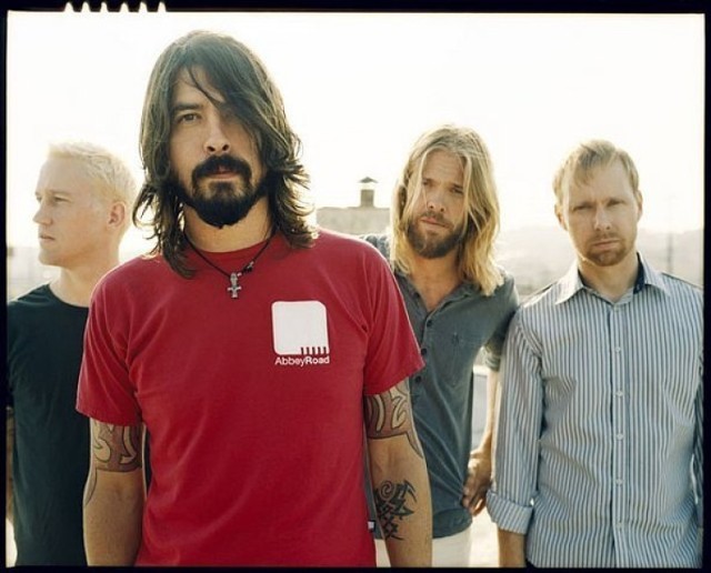 Foo Fighters i Them Crooked Vultures - obecność tych zespołów ...