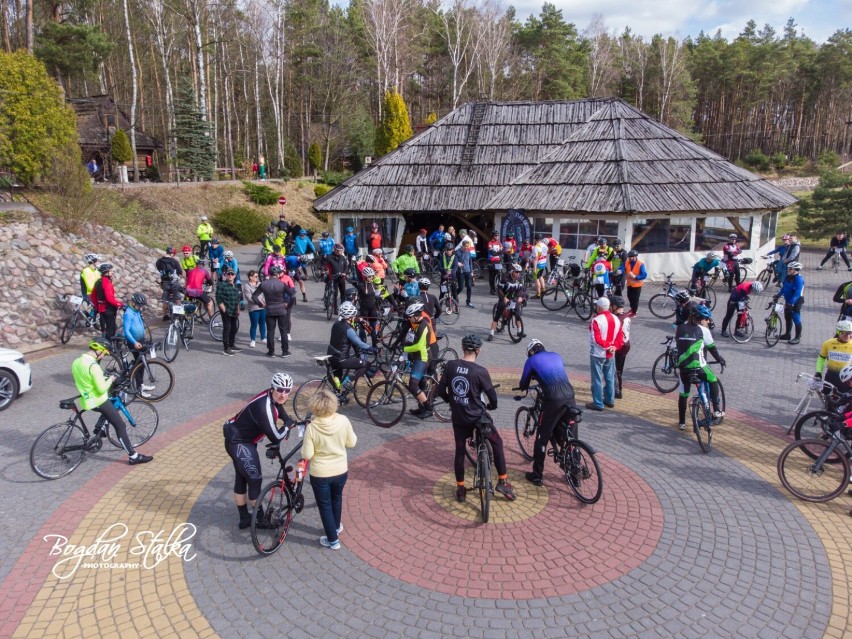 „Rajdy dla Frajdy”. Ponad 100 rowerzystów na otwarciu sezonu...