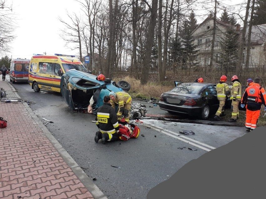 Myślenice. Śmiertelny wypadek w Zakliczynie. Na miejscu lądował śmigłowiec LPR [7.01.]