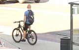 Policja w Kaliszu szuka rowerzysty, który miał potrącić dziecko. Może go poznajesz?