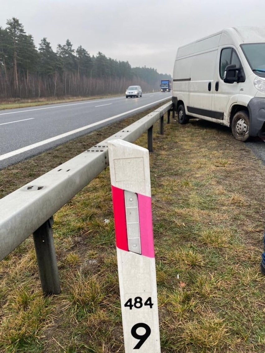 Na 485 km autostrady występowały utrudnienia dla kierowców....