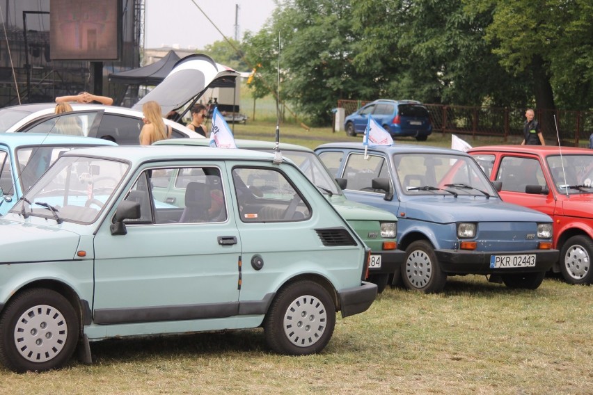 750-lecie Zdun: IV Zlot Fiata 126 p [ZDJĘCIA + FILM]