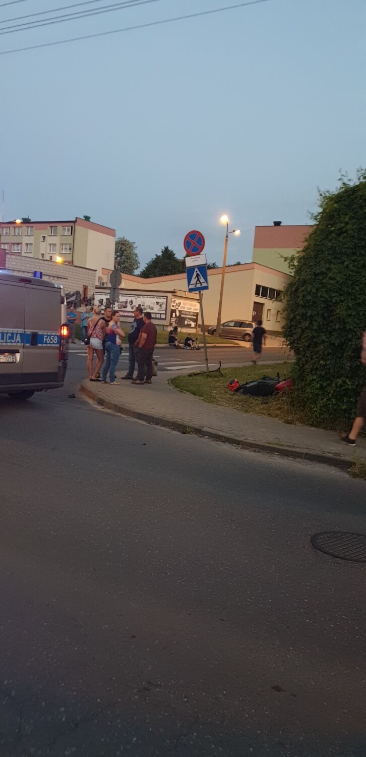 Wypadek na POW w Wieluniu. 25-letni motocyklista pod wpływem