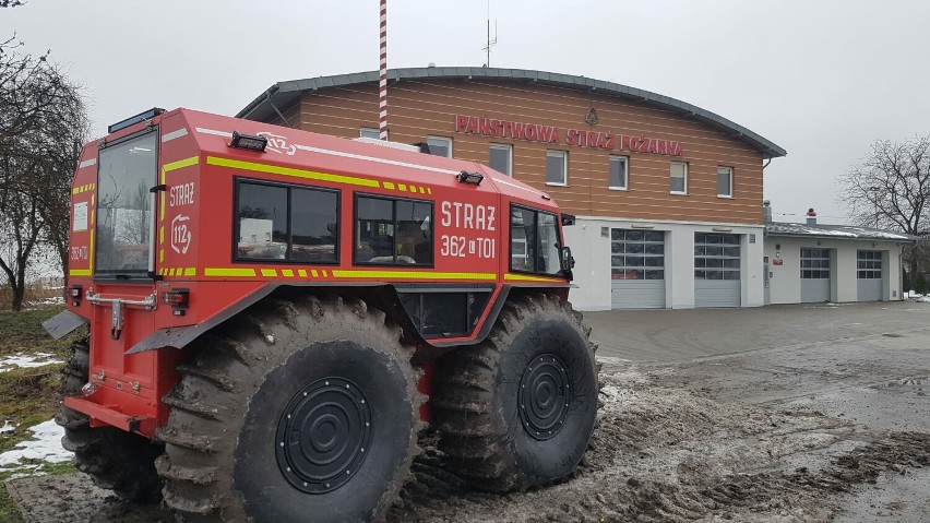 Chełmscy strażacy mają nowy transporter. Teraz dojadą wszędzie