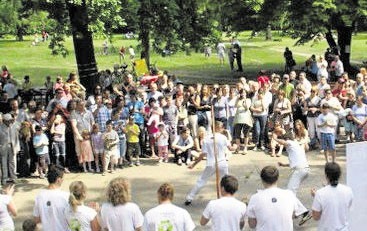 W każdy wtorek o godz. 17.30 zajęcia odbywać się będą w jednym z łódzkich parków