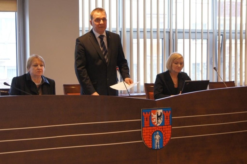 Sesja rady powiatu radomszczańskiego - 29 listopada 2013