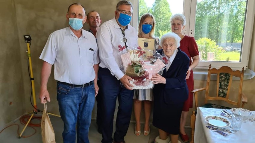 102. urodziny świętowała mieszkanka Starej Huty w gminie Kartuzy