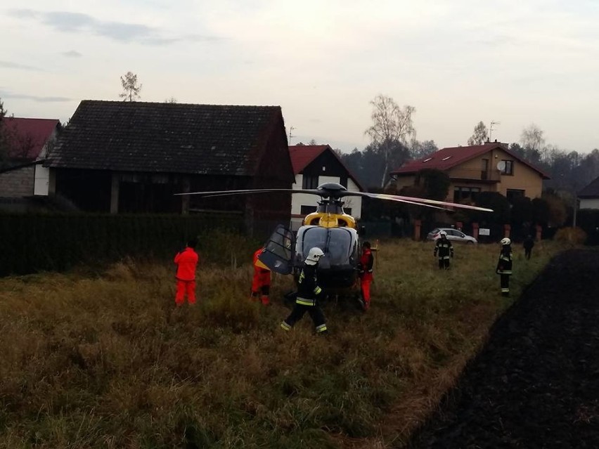 Kryspinów. Trzy osoby poszkodowane w wypadku drogowym [ZDJĘCIA]