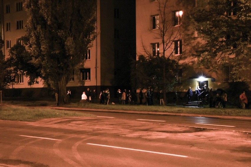 Wieka ewakuacja na Pomorskiej w Łodzi po alarmie bombowym