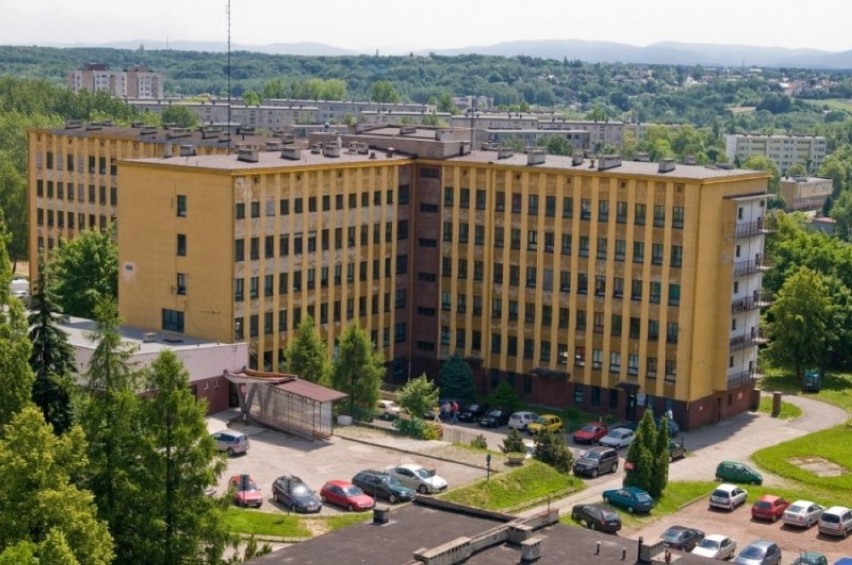 Szpital w Wodzisławiu Śl. nie będzie już straszył elewacją