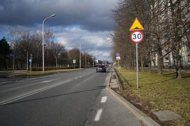 Prawie 70 mln złotych na remont dodatkowych ulic w Warszawie. Radni podjęli decyzję (ul. Chodecka)