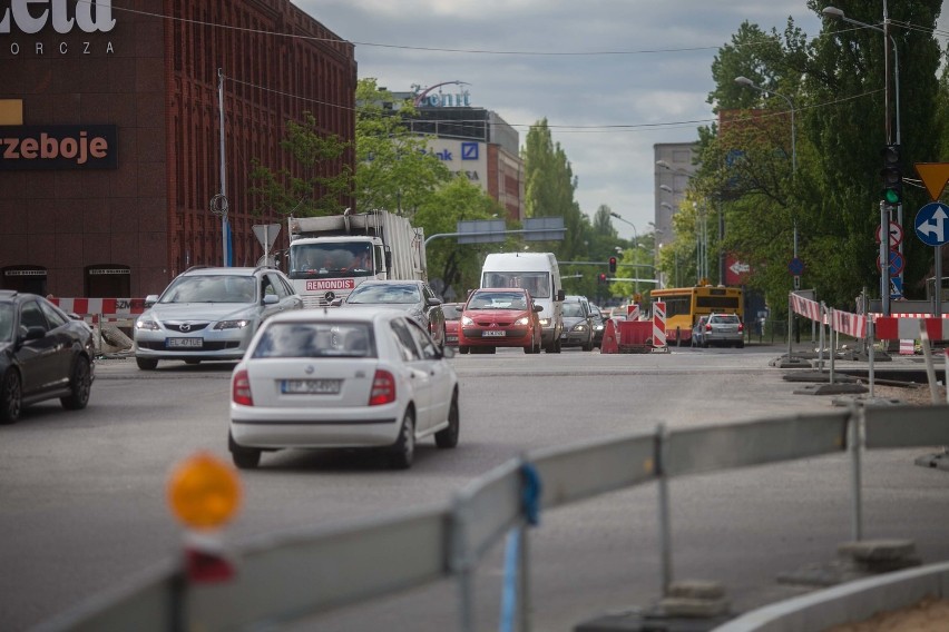 Trasa W-Z w Łodzi. Korki w poniedziałek, 11 maja