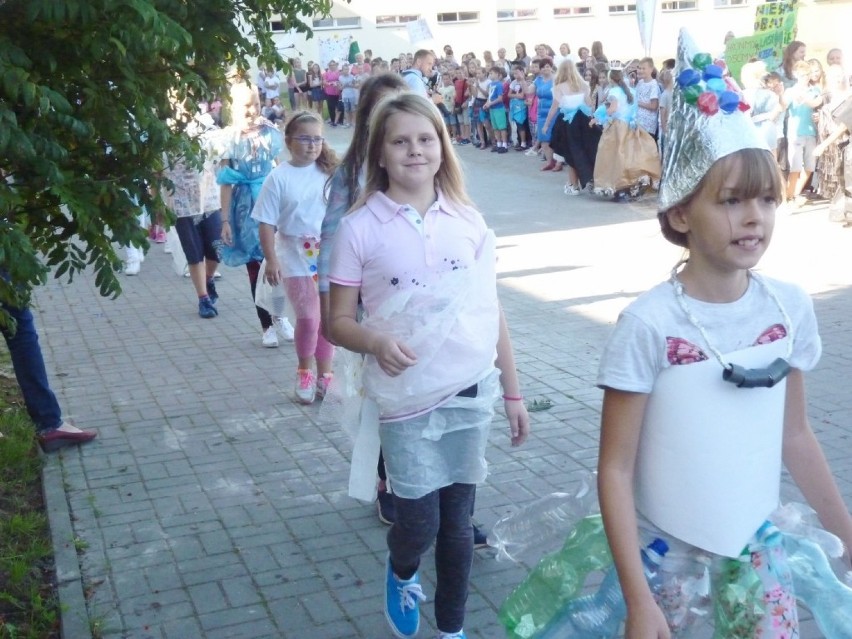 W piątek w ramach tegorocznej akcji Sprzątanie Świata -...