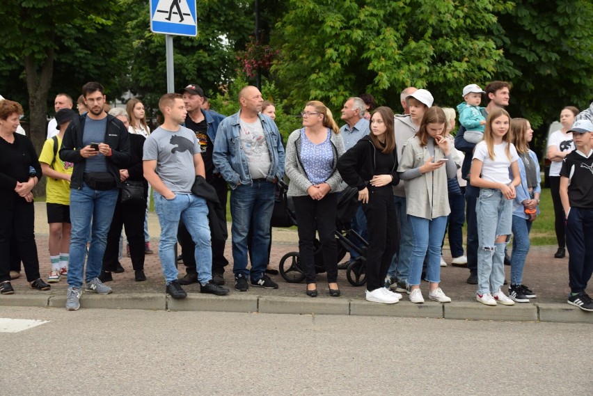 XX Jubileuszowa Europarada w Suchowoli. Muzyczne święto w centrum Europy rozpoczął gwiaździsty przemarsz orkiestr dętych 