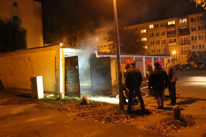 Pożar garażu przy ul. Matejki