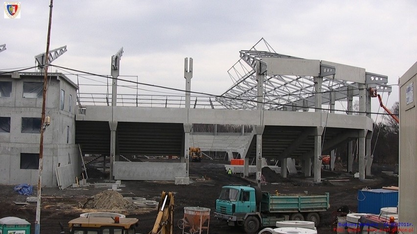 Budowa stadionu Piasta Gliwice idzie cały czas do przodu [WIDEO + ZDJĘCIA]