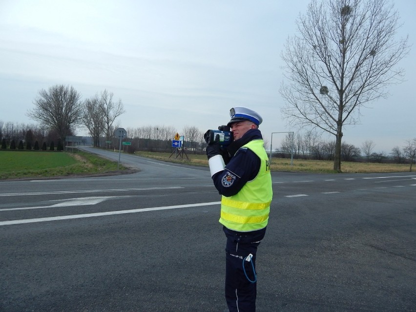 Kaskadowy pomiar prędkości w powiecie radziejowskim. Skontrolowano 66 pojazdów [zdjęcia]