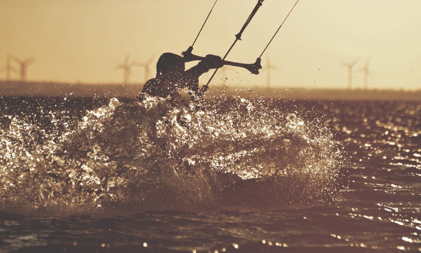 Kitesurfing w Kuźnicy, Półwysep Helski