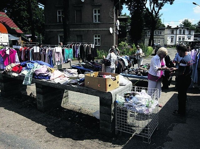 W Jeleniej Górze na targowiskach pracuje prawie 600 osób