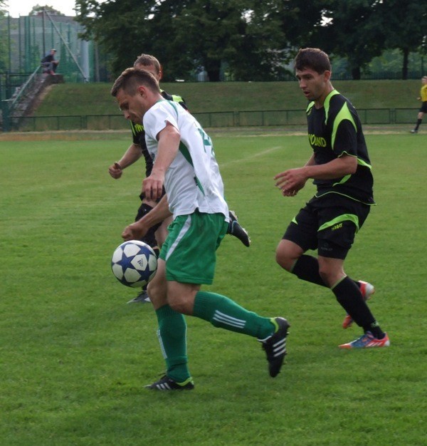 Chełmek po porażce u siebie z Sołą Łęki 1:5 sięgnął dna, nie mając motywacji w V lidze Wadowice