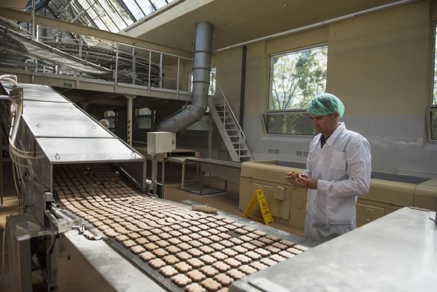 Fabryka Cukiernicza „Kopernik”

Jak powstają katarzynki,...