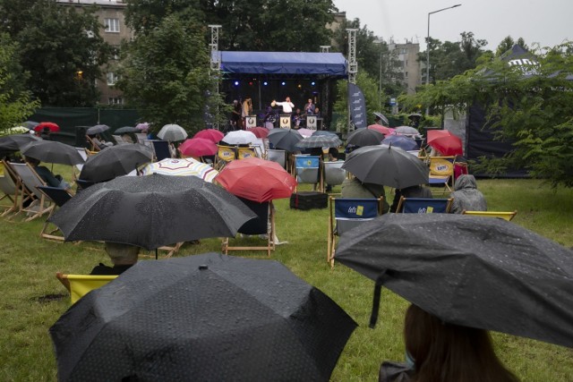 Koncert krakowskiej grupy jazzowej Boba Jazz Band zainaugurował działalność ArtSfery MNK przy dawnym hotelu Cracovia