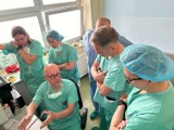 Operację przeprowadzoną w Szpitalu Rydygiera na żywo oglądali lekarze z Europy