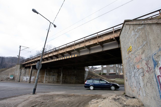 Wiadukt kolejowy nad ul. Wrocławską w Wałbrzychu