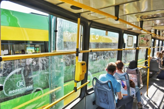 20 września autobusy, tramwaje i pociągi będą wozić pasażerów za darmo. Jest jeden warunek!